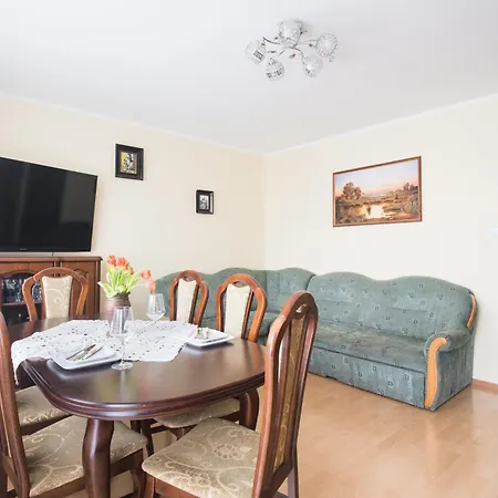 Apartament Myśliwska *